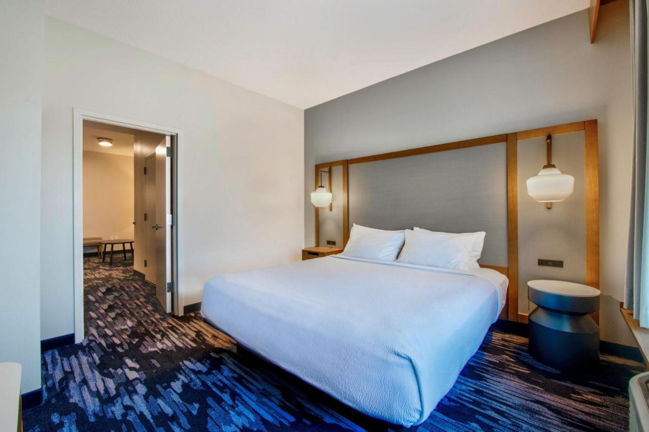 Fairfield & By Marriott Hotel